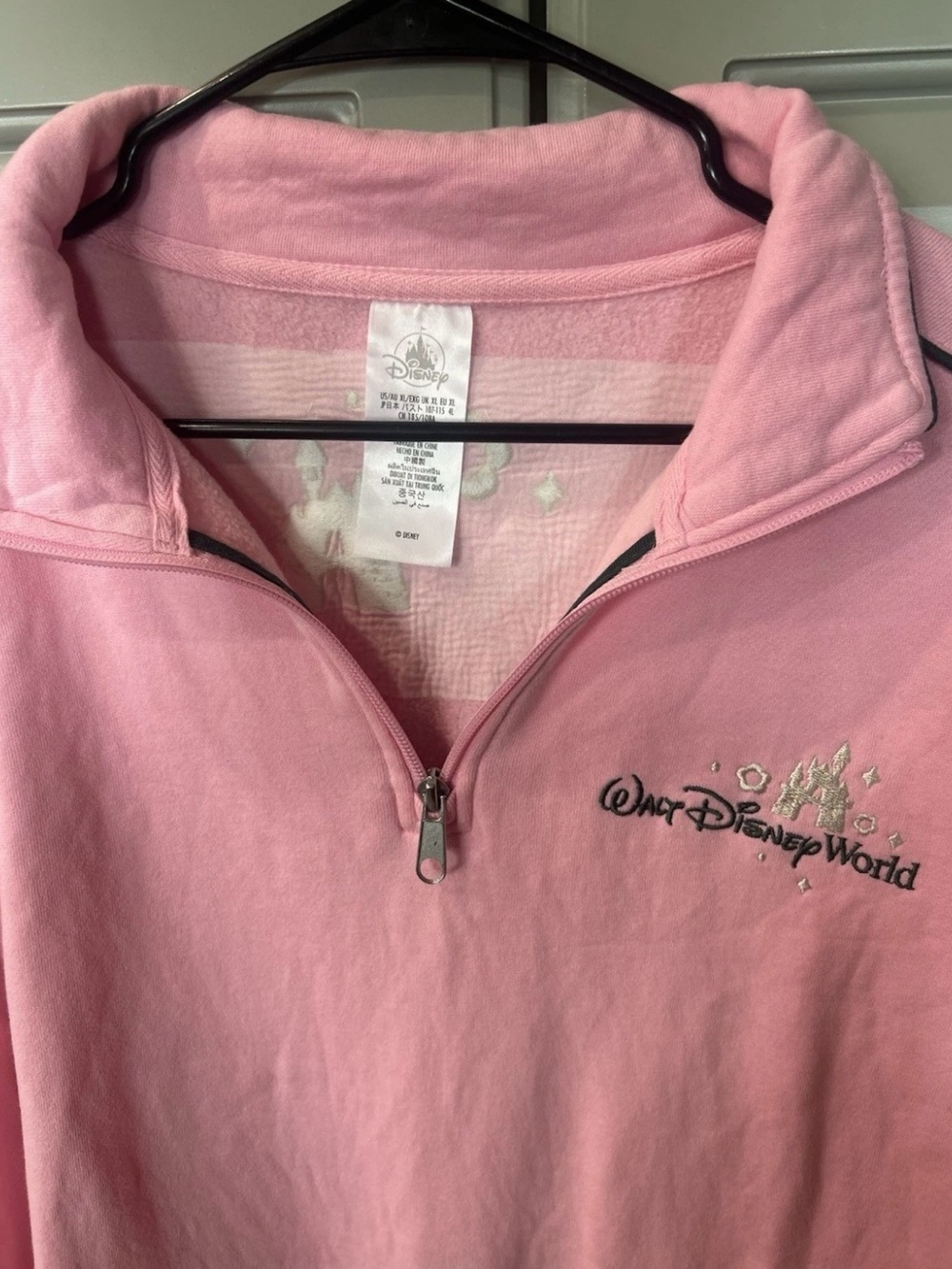 DISNEY Women’s Pink Disney Happily Ever After Quarter Zip Up Size XL - Picture 4 of 6